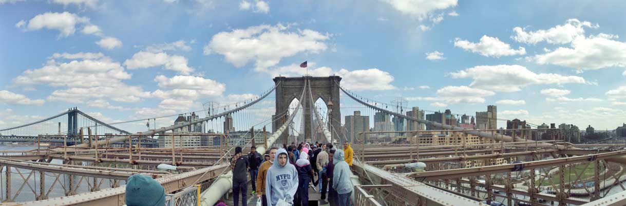 Panorama view of Brooklyn from the Brooklyn Bridge